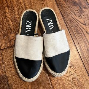 Zara slip ons